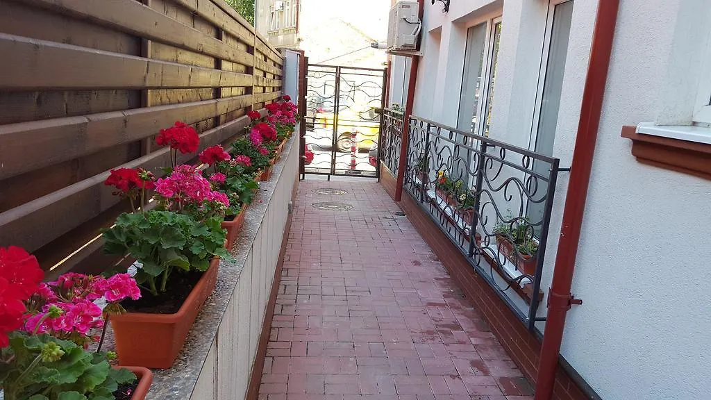 Apartament Garsoniere Dinu Bukareszt
