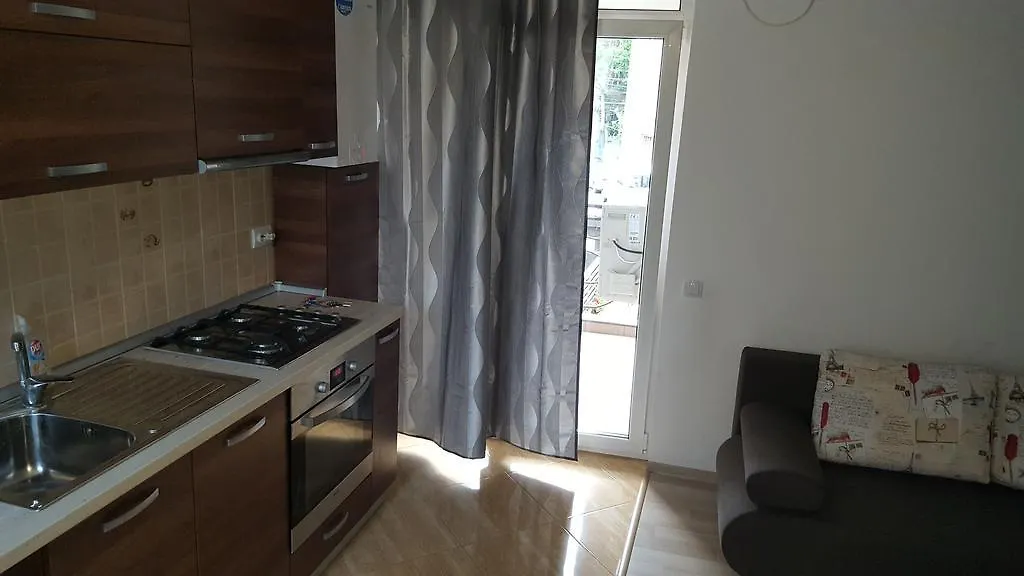 Garsoniere Dinu Appartement Boekarest